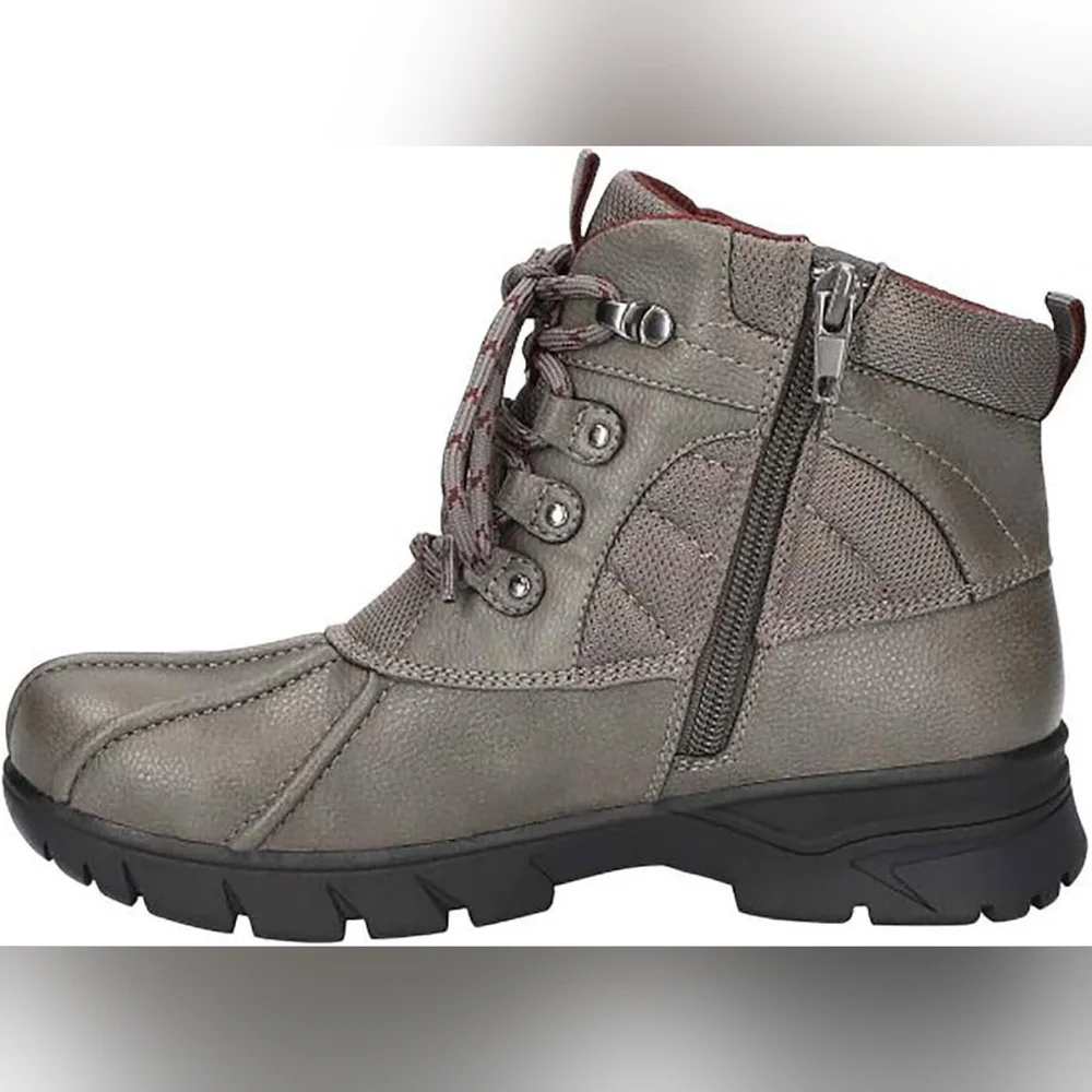 Easy Street Stormy Womens Boot 9 M Gray Pebble/Nylon